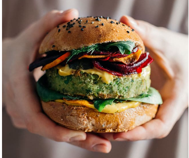 Spinach & Pistachio Tikka Burger