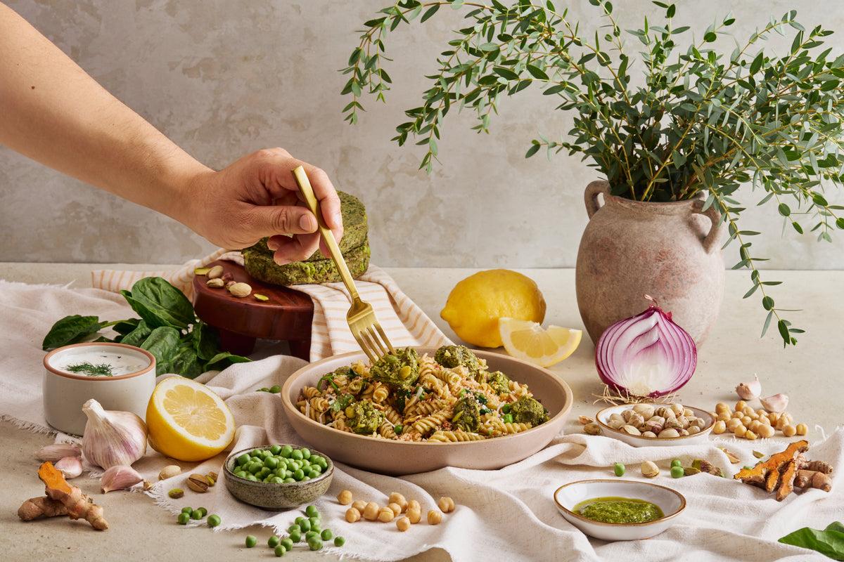 SPINACH + PISTACHIO